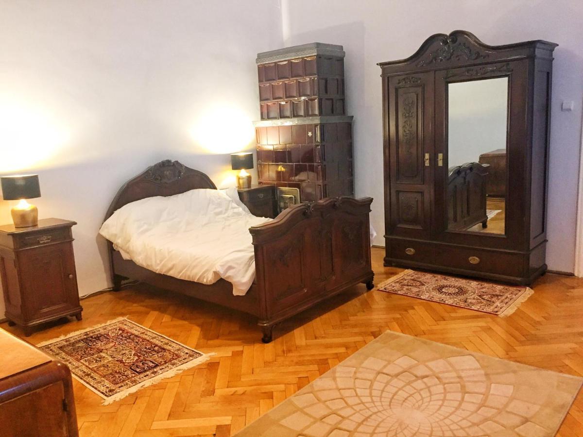 Piata Sfatului Residence Brasov Luaran gambar